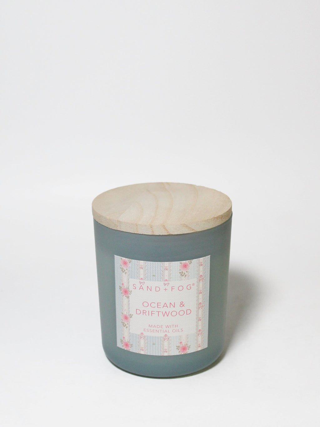 Aromatic Ocean & Driftwood 10 oz scented candle