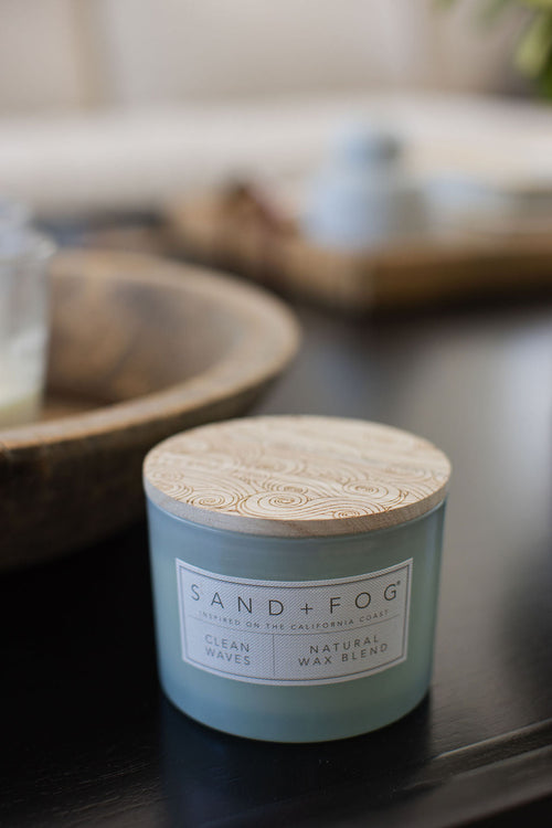Aromatic Clean Waves 12 oz scented candle