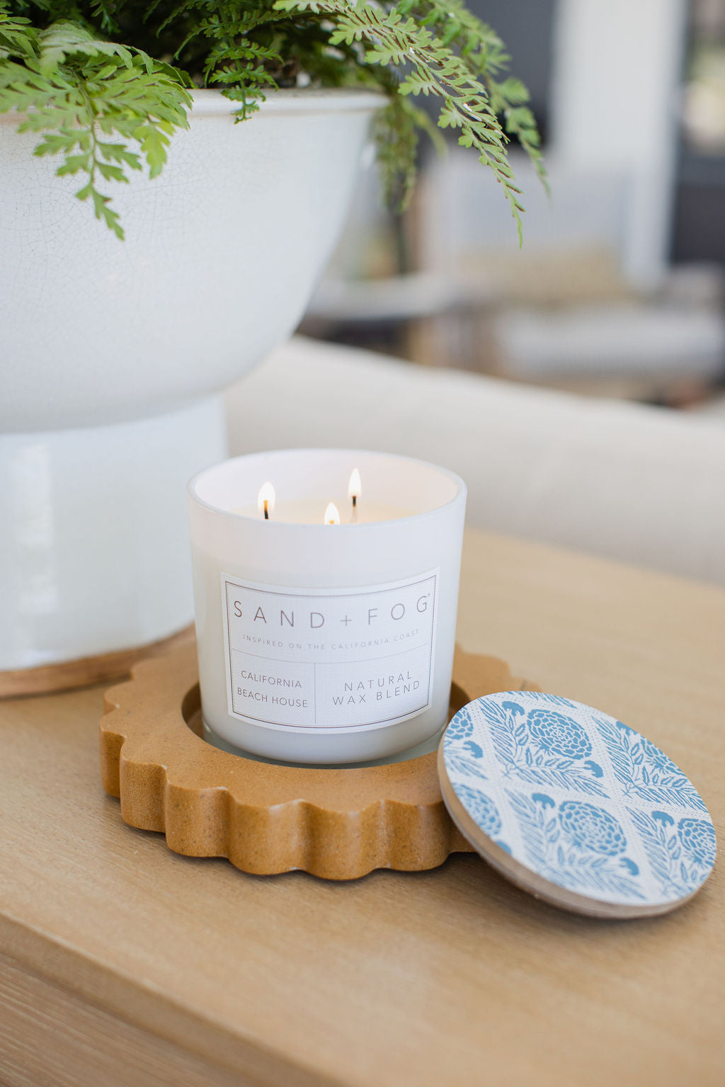 Aromatic California Beach House 21 oz scented candle