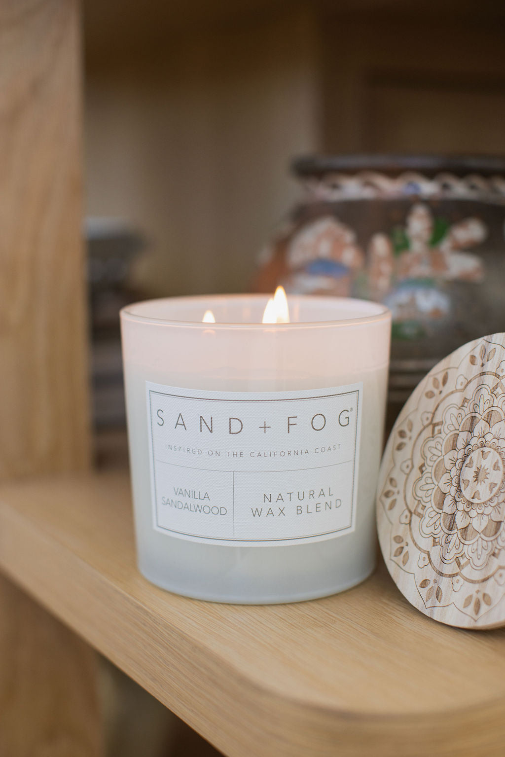 Aromatic Vanilla Sandalwood 21 oz scented candle