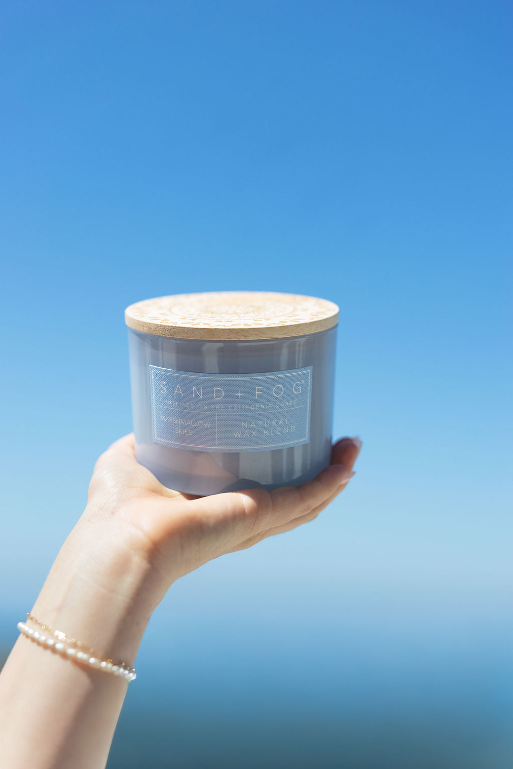Aromatic Marshmallow Skies 12 oz scented candle
