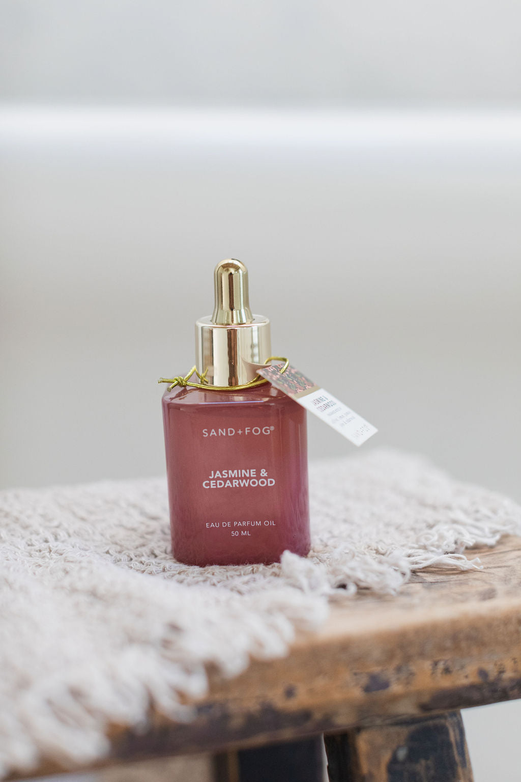 Luxe Jasmine & Cedarwood 50 ml Perfume Oil Dropper
