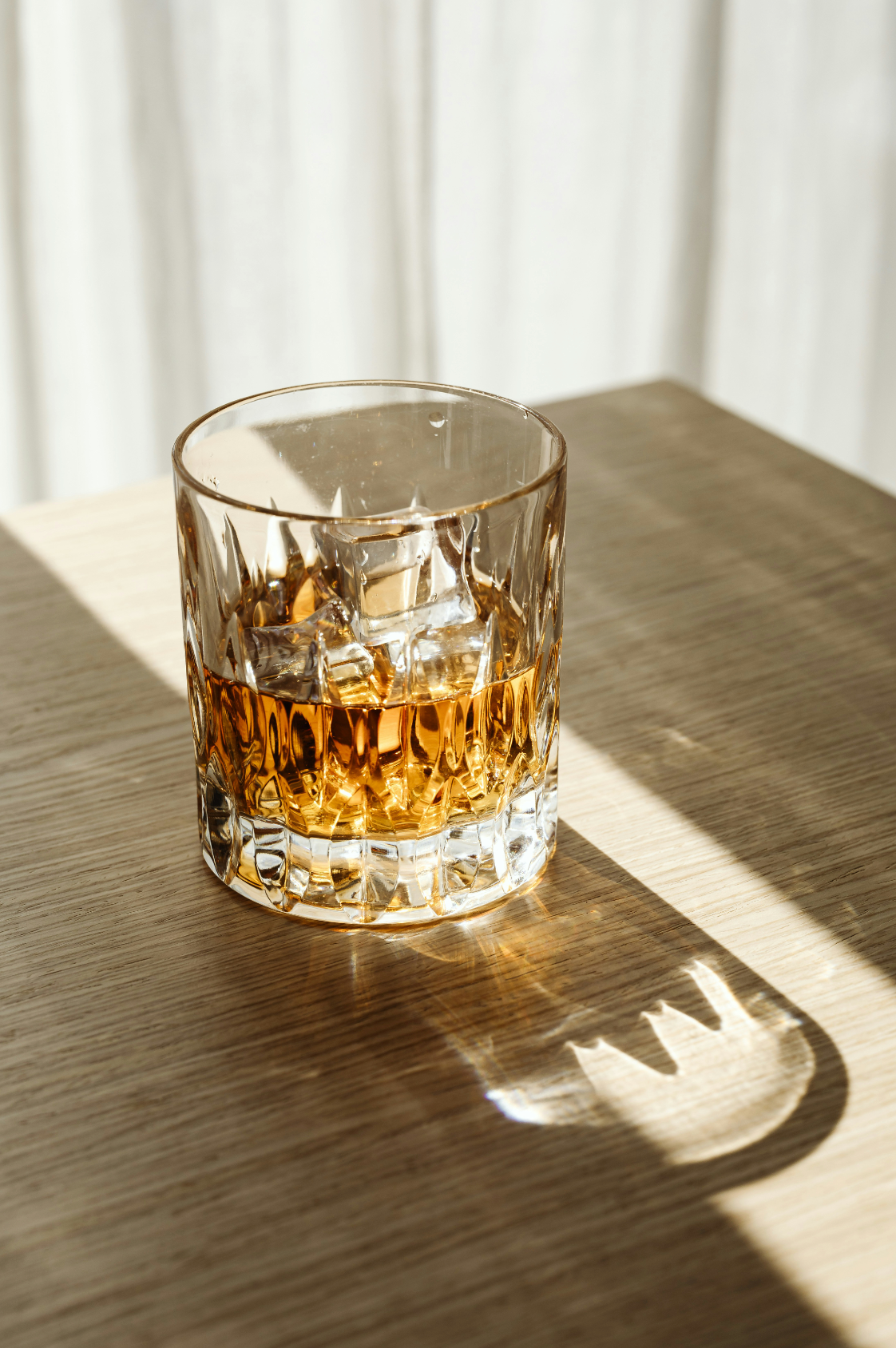 Aromatic Cocktail Hour 10 oz scented candle