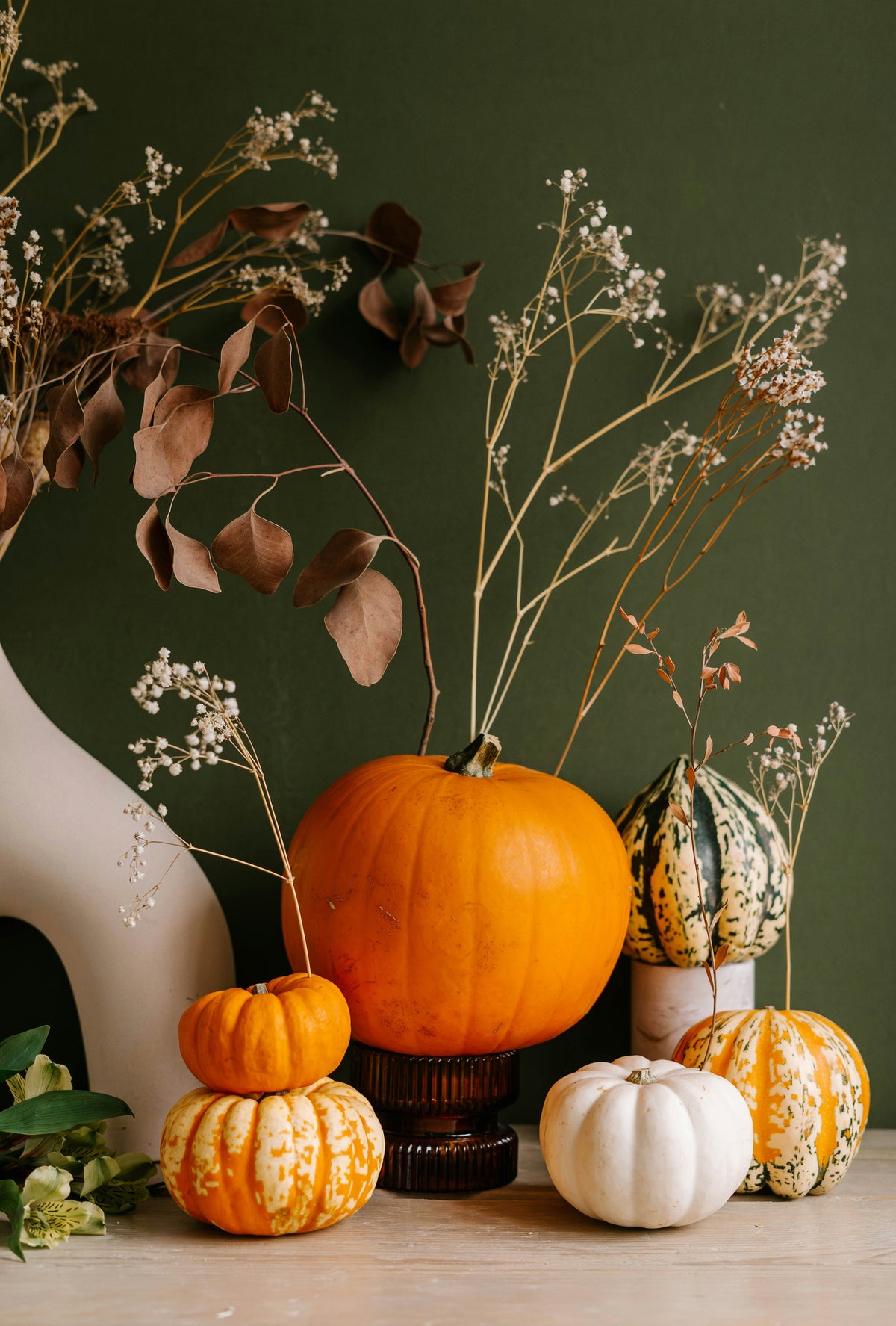 Aromatic Pumpkin & Eucalyptus 21 oz scented candle